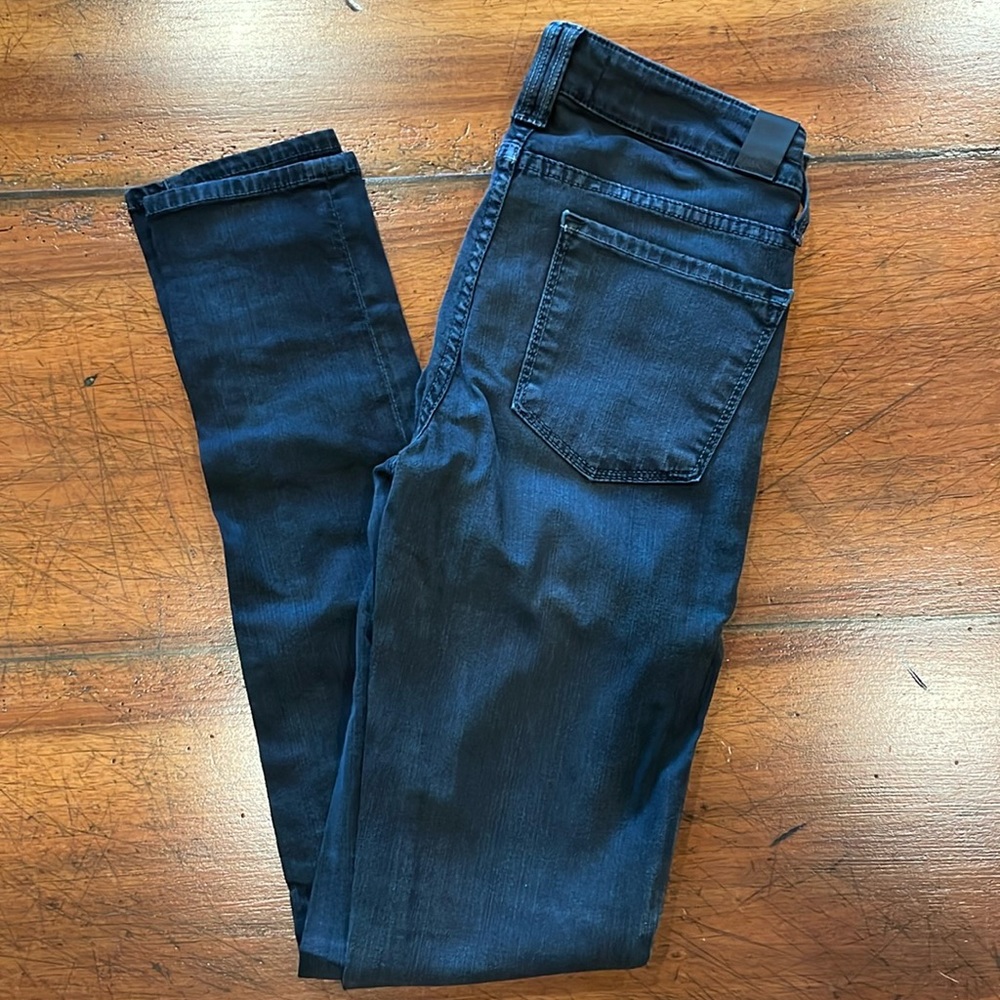 VINCE | back skinny jeans | size 25